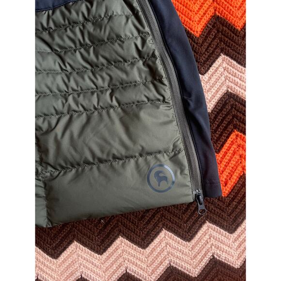 Backcountry Green and Black Puffer Mini Skirt sz M - Picture 9 of 9